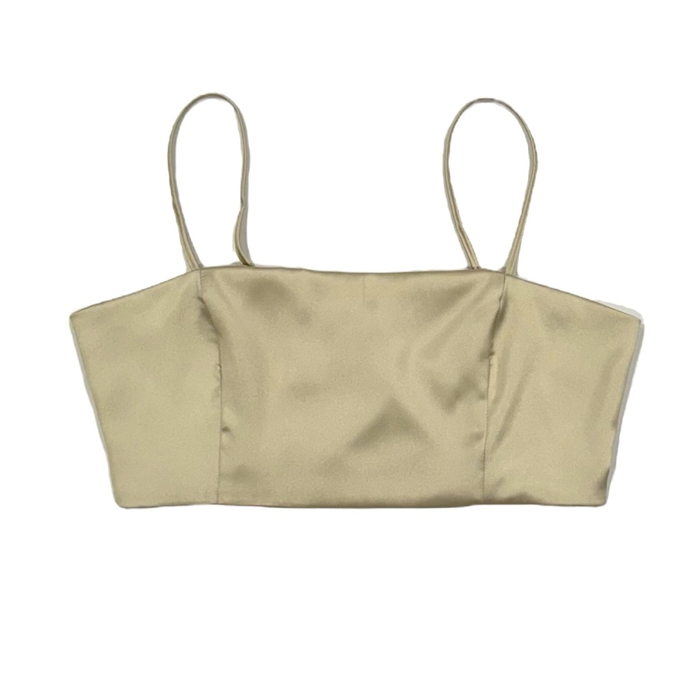 HOUSE OF HARLOW 1960 Crop Top Soft Satiny Effect Cream NWT Size Medium